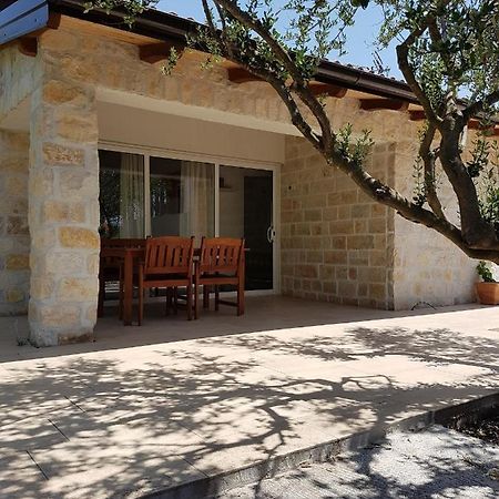 Apartmani Morovi Dvori Драге Екстериор снимка