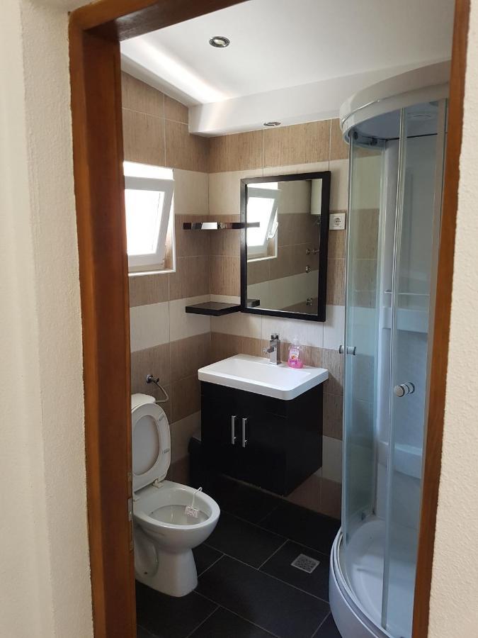 Apartmani Morovi Dvori Драге Екстериор снимка